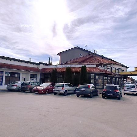 Motel Gas-Petrol Samac Bosanski Samac Ngoại thất bức ảnh